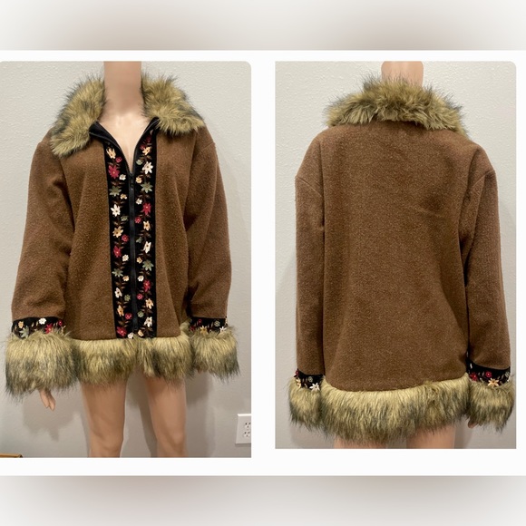 Tasha Polizzi Jackets & Blazers - Tasha Polizzi blanket faux fur and floral appliqué jacket.